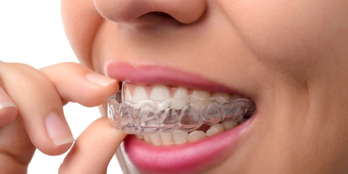 Invisalign vs. Braces: Which Orthodontic Option Is Right for You?