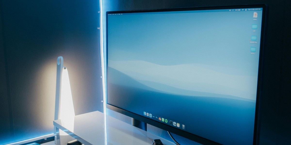 Why Tech Bazaar Is the Go-To Destination for Smart Interactive Flat Panels in 2025