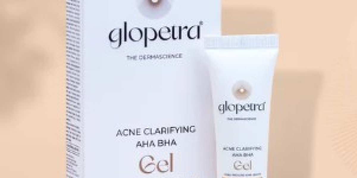 Why Glopetra Face Wash is a Game-Changer for Acne Scars