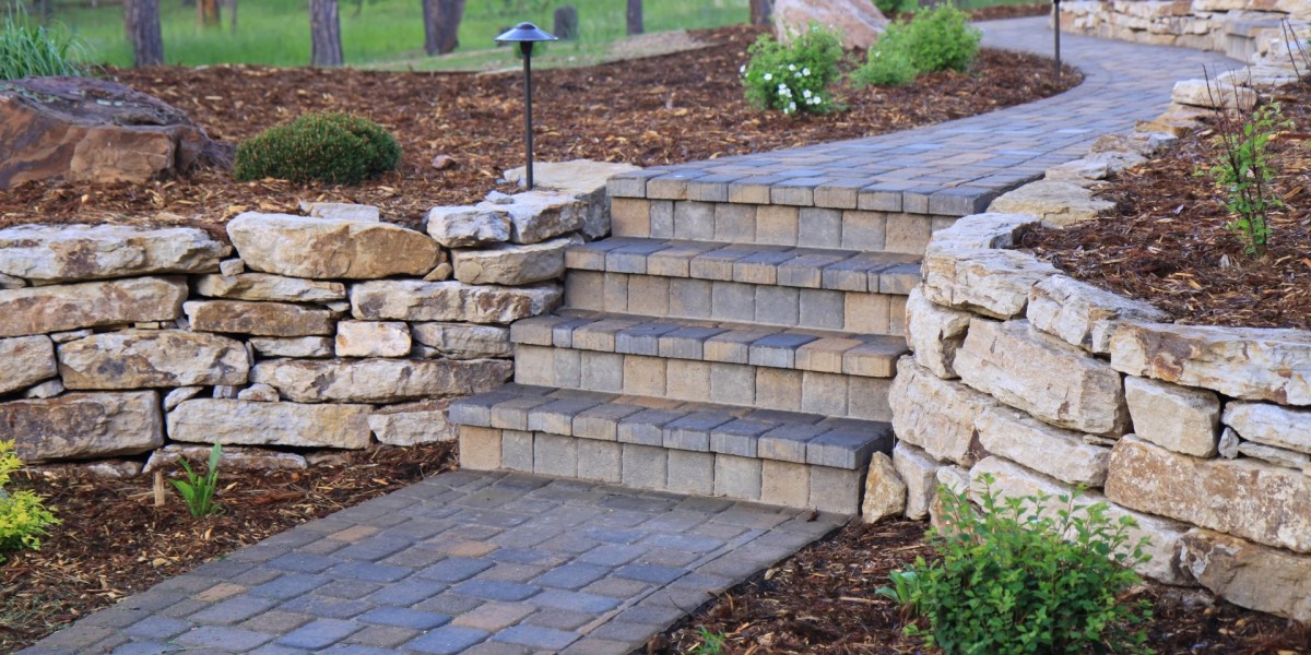 Hardscaping: Transforming Your Outdoor Space with Style and Function