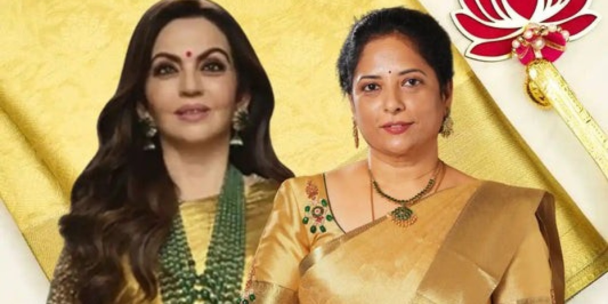 Explore Madras Sarees and Trending Traditional Sarees for Everyday Elegance