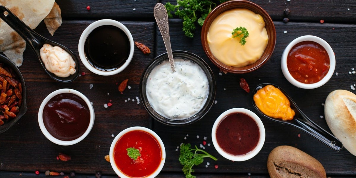 Sauces Market: Exploring Traditional and Gourmet Options
