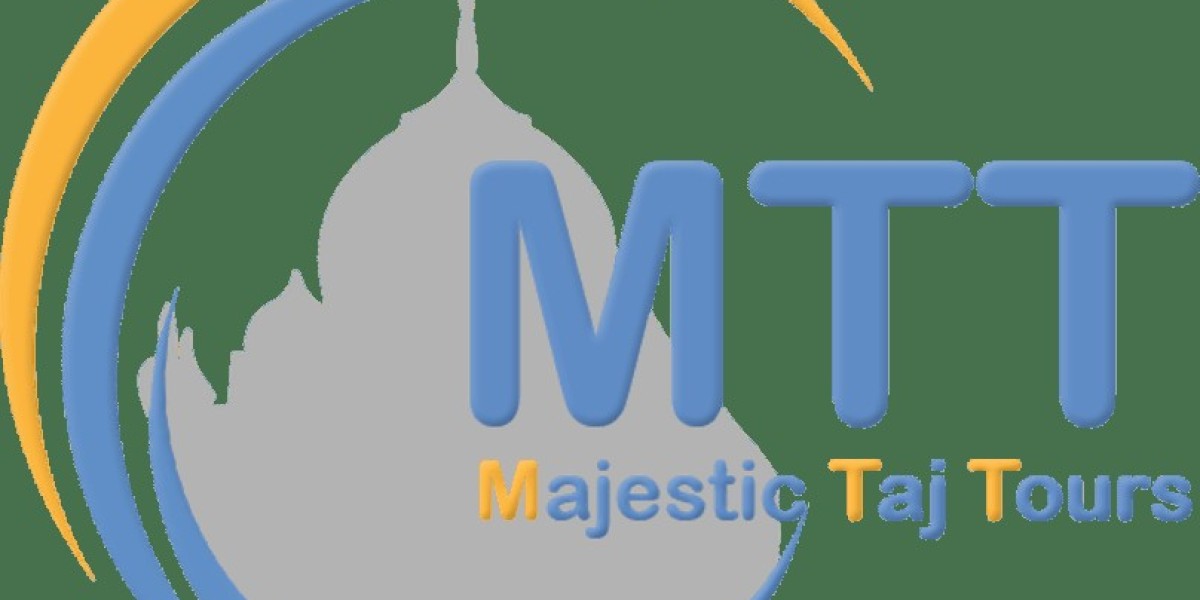 Why Take a Taj Mahal Day Trip from Delhi by Train?