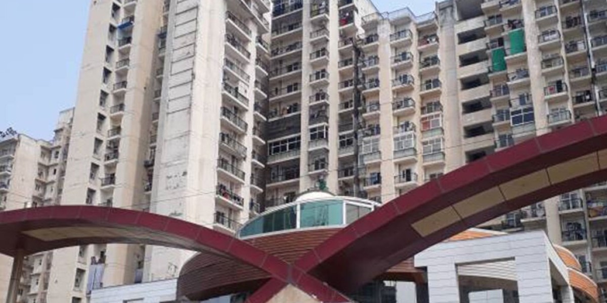 Why Golf City Sector 75 Noida is the Ultimate Destination for Modern Living