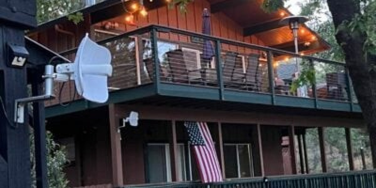 Unwind in Nature with Shasta Lake Cabins and a Dreamy Lakeshore Retreat