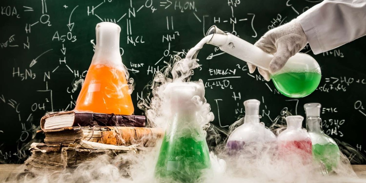 How Science Assignment Help Can Boost Your Academic Performance