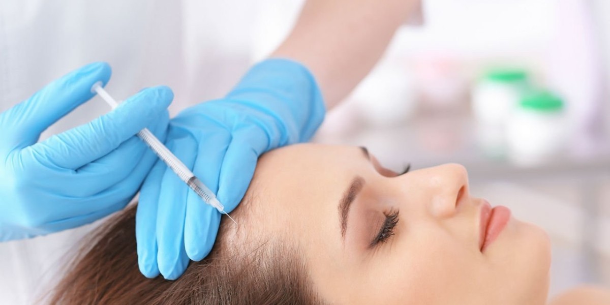 Combining PRP Treatment with Other Hair Loss Therapies in Riyadh​