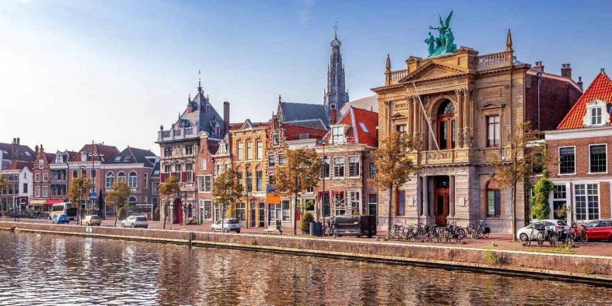 Amsterdam Canal Boat Tours
