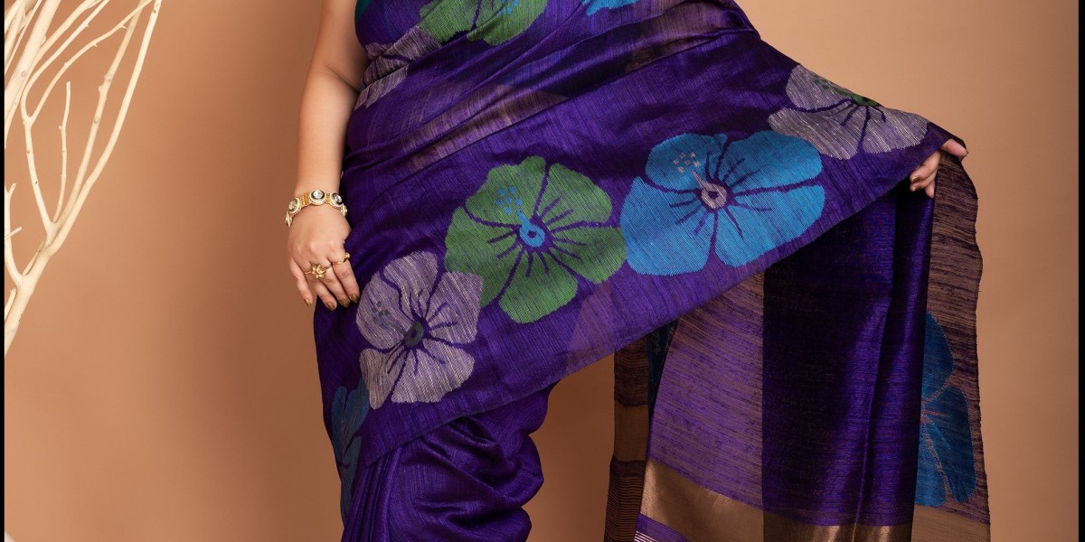 Confused Between Silk, Linen, and Cotton Sarees? Here’s What You Need to Know