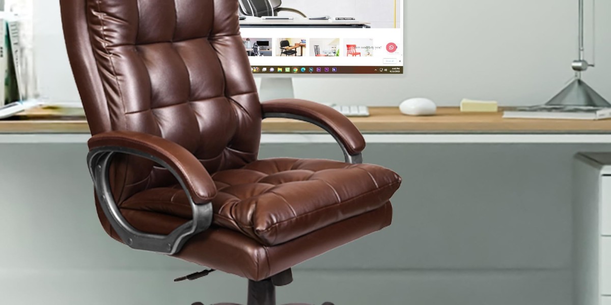 What are some essential ergonomic features in an executive chair?