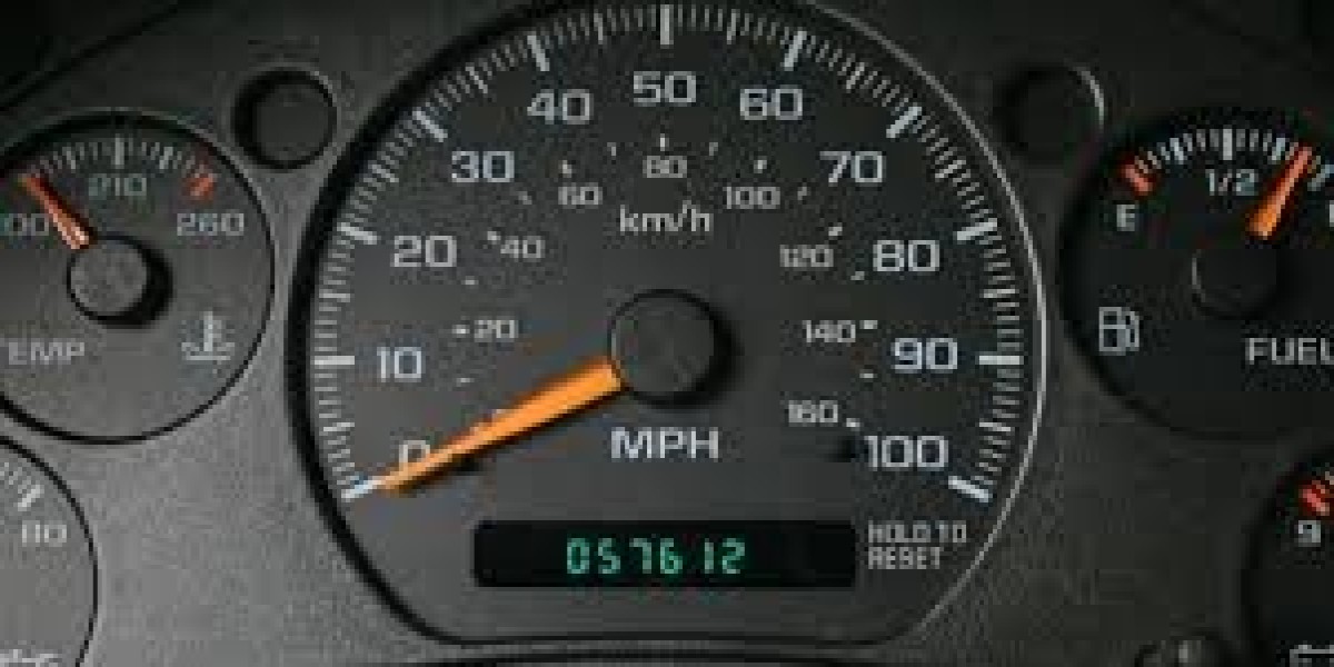 Odometer Market Barriers: Technological Vulnerabilities in Digital Systems Leading to Increased Fraudulent Activities