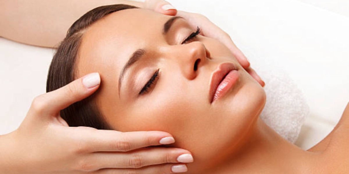 The Best Techniques for an Effective Deep Cleansing Facial
