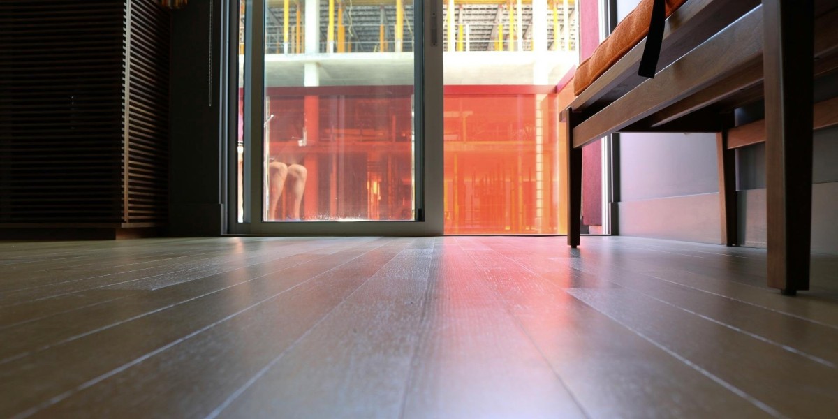 Choosing the Perfect Hardwood Flooring: A Complete Buyer’s Guide