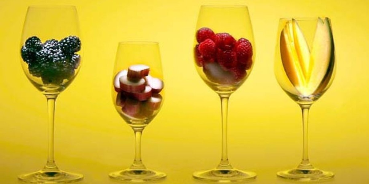 Fruit Wine Market Demand: Exploring Factors Influencing Consumer Choices and Market Penetration