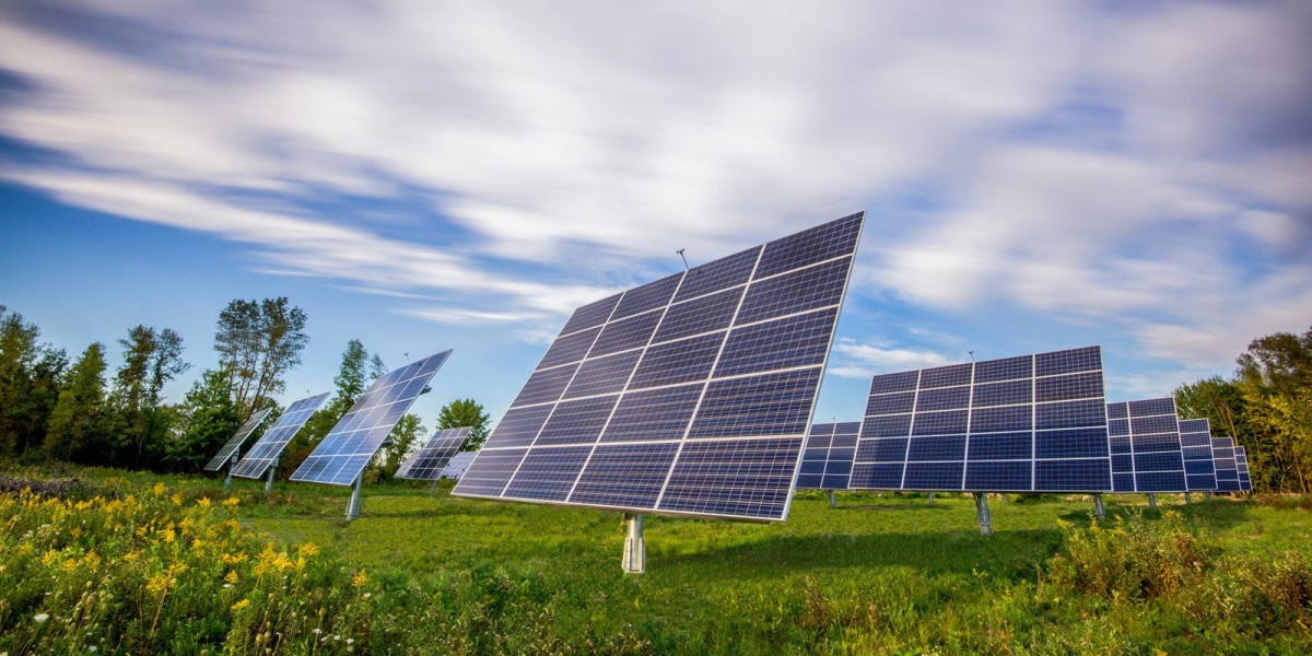 Solar Tracker Market Facing Multiple Threats From Operational Hurdles and Technological Obsolescence