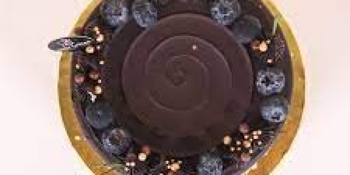 Customized Cakes: A Sweet Way to Personalize Your Event: