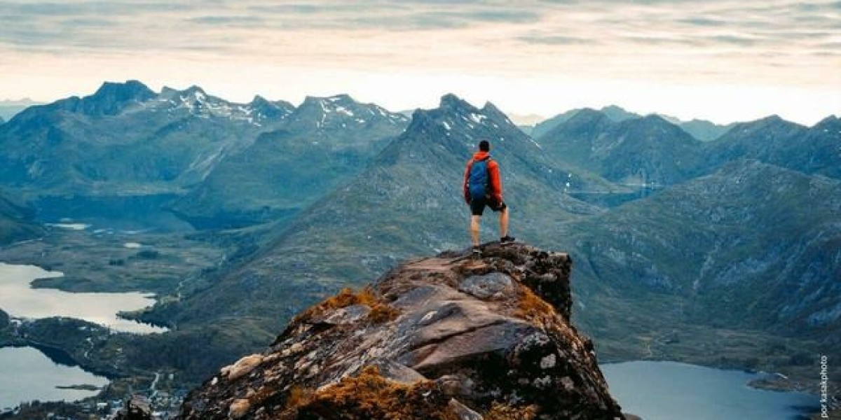 Thrills and Trails: Exploring the Surge and Innovation in the U.S. Adventure Tourism Market