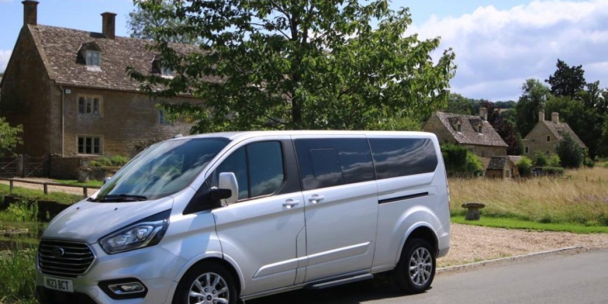 Discover the Charm of the English Countryside: Best Cotswold Tours from Cirencester