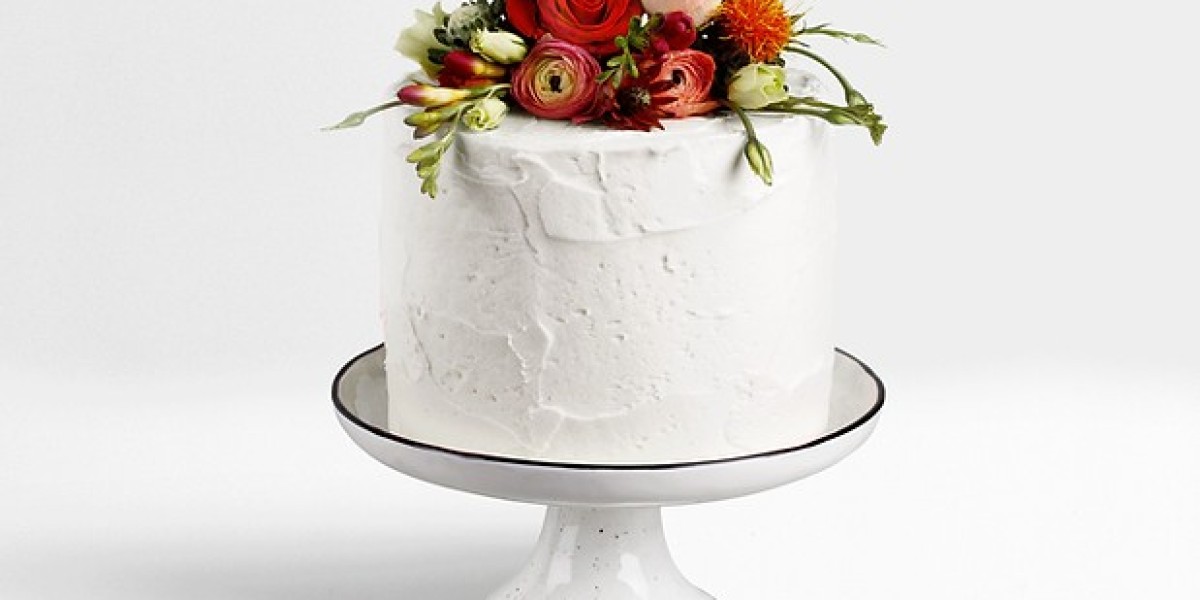Le Sud Patisserie: Your Go-To Auckland Cake Shop & Delivery
