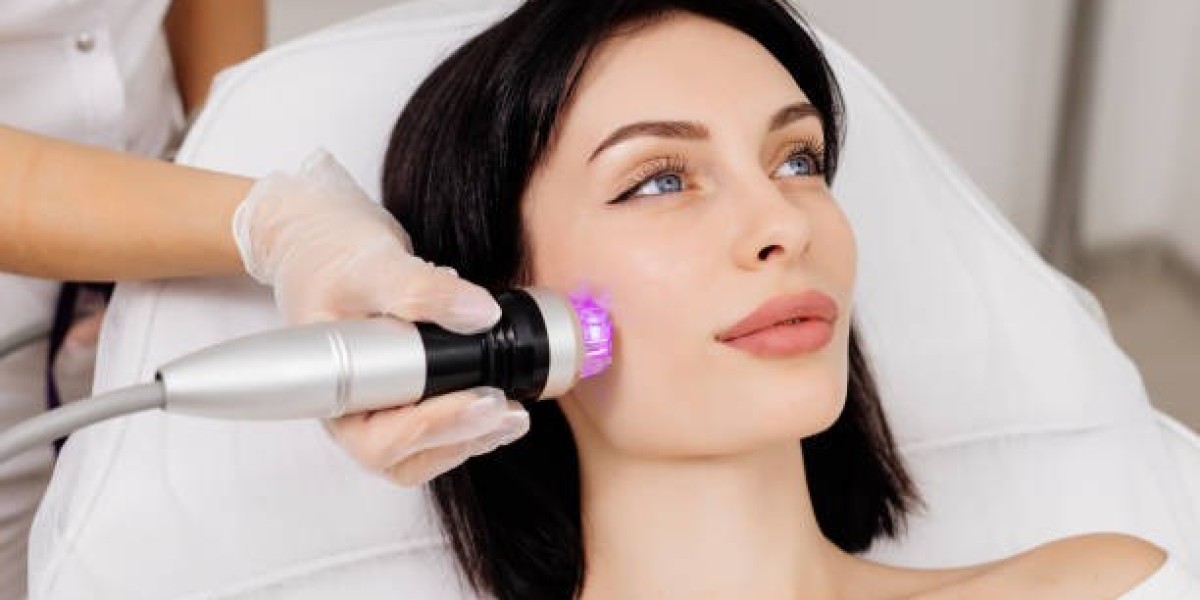 Derma Pen vs Dermaroller – Which One Is Better?