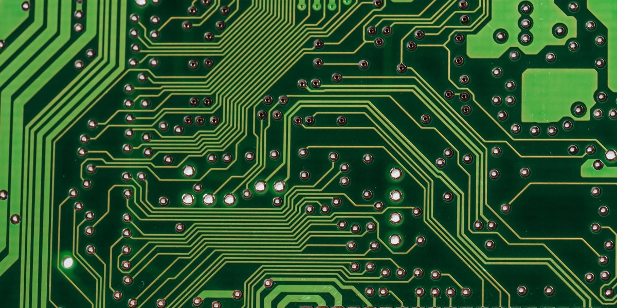 Printed Circuit Board Market Summary Highlighting Key Growth Drivers, Applications, and Industry-Wide Shifts