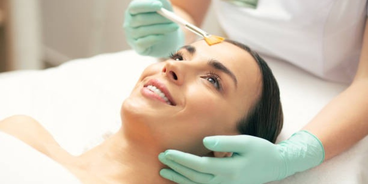 Achieve Smooth Skin Fast with Chemical Peels in Dubai