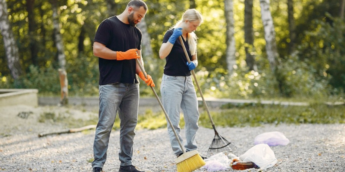 Struggling with Waste and Clutter in Chichester? Here’s How Get it Gone Can Help