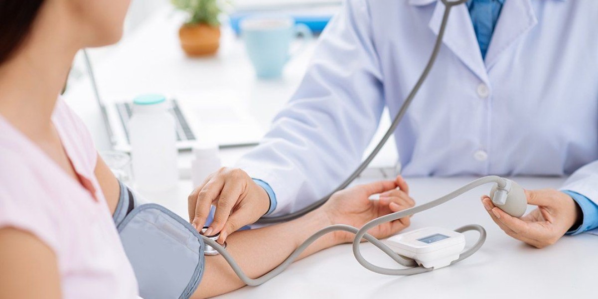 Wellness from Your Couch: Full Body Checkup at Home in Dubai