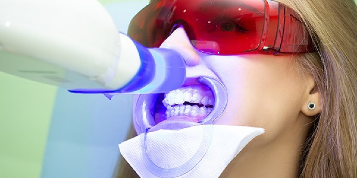 Zoom Teeth Whitening and Pregnancy: Is It Safe?