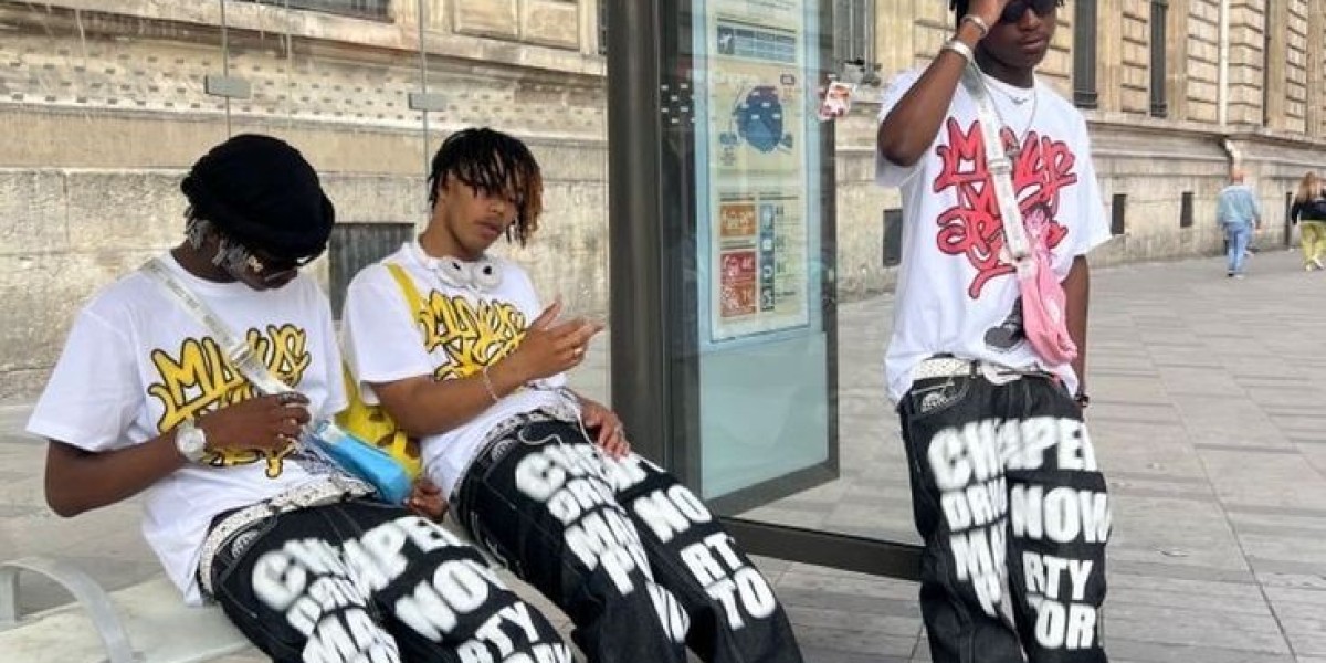 The Evolution of Minus Two Cargos in Streetwear Fashion