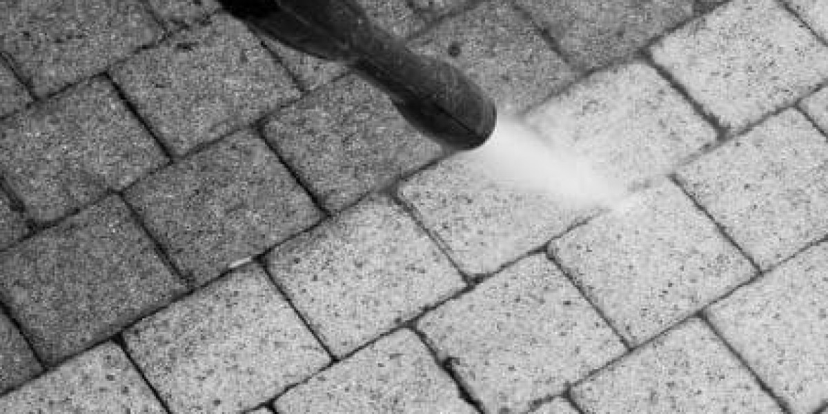 Pressure Washing Services That Bring Back the Shine