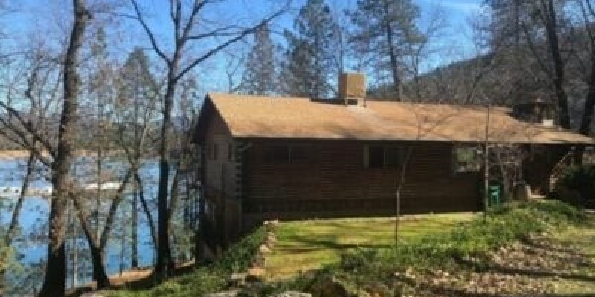 Drift Away to Peace: Your Guide to the Perfect Lakefront Getaway