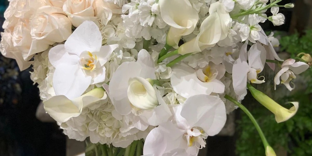 Elegant Sympathy Arrangements in Houston – Trusted Florist
