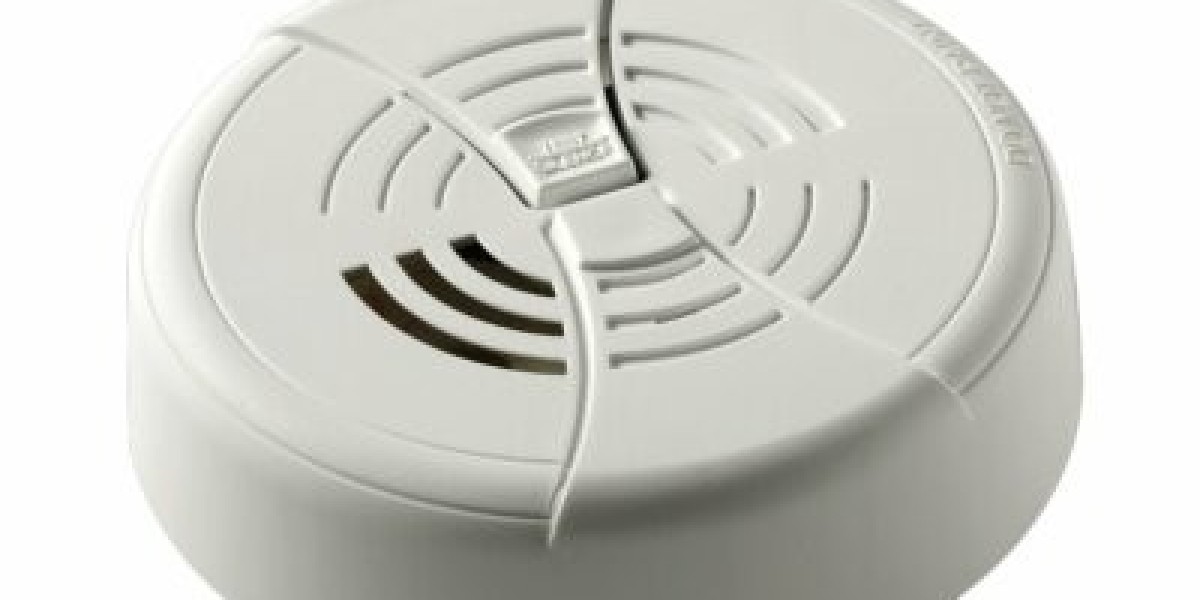 Battery Operated Smoke Detectors Market Strategic Moves Shaping Innovation, Expansion, and Competitive Positioning