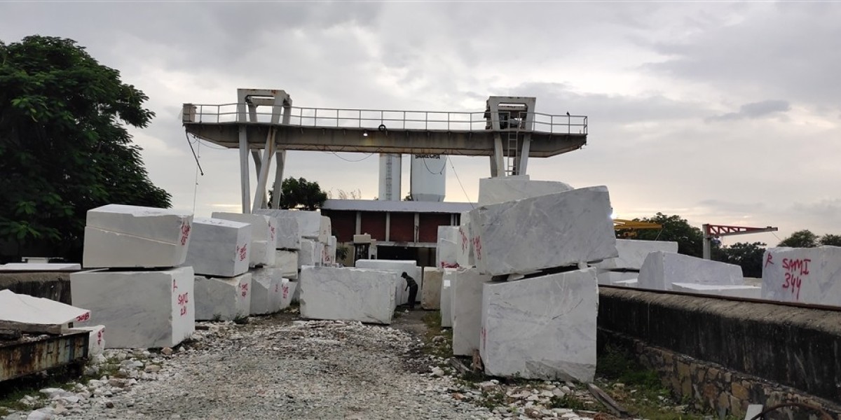 The Role of Banswara White Marble in Luxury Architecture and Design
