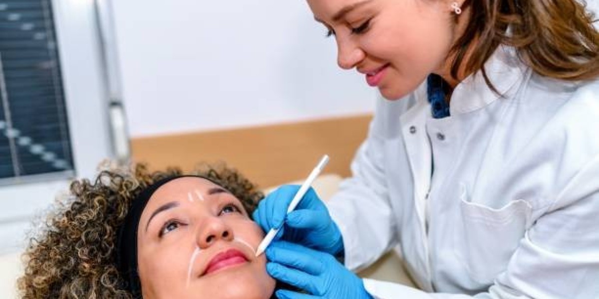 Facelift in Riyadh: Age Gracefully and Beautifully