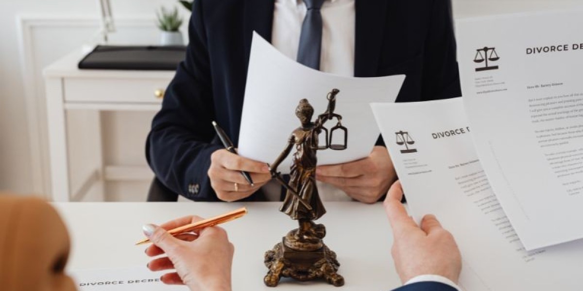 How to Choose the Right IPR Law Firm in Noida: A Complete 2025 Guide