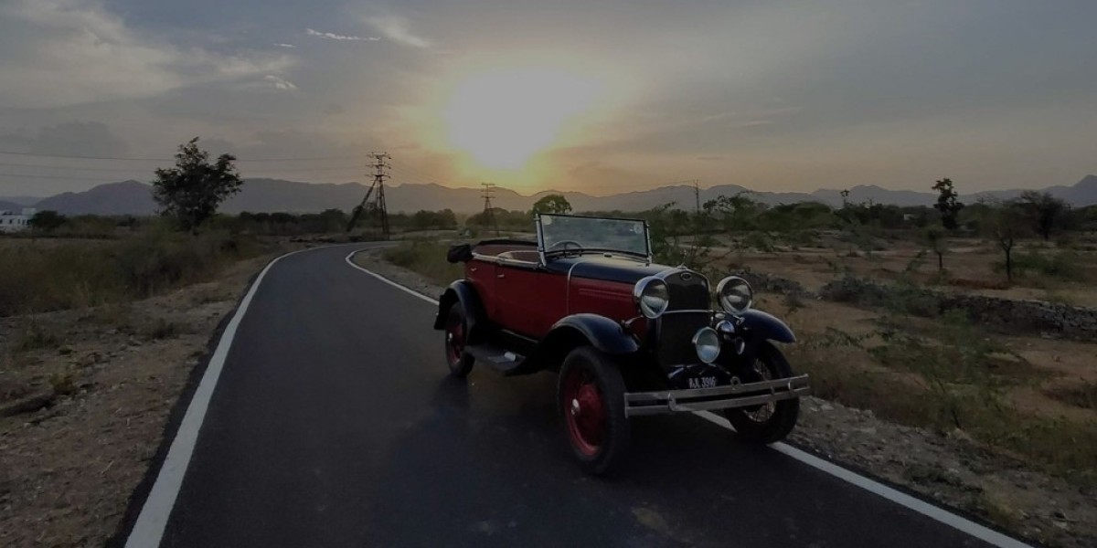 Experience Royalty on Wheels: Vintage Car Rental in Udaipur