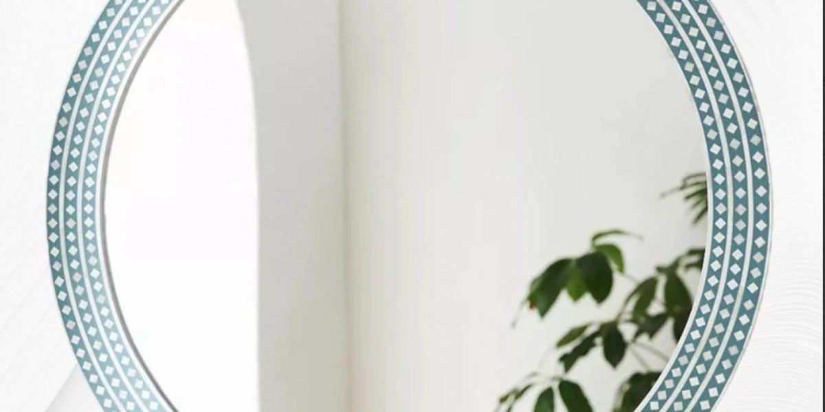 Inlay Mirror Frames: Where Timeless Tradition Meets Contemporary Style