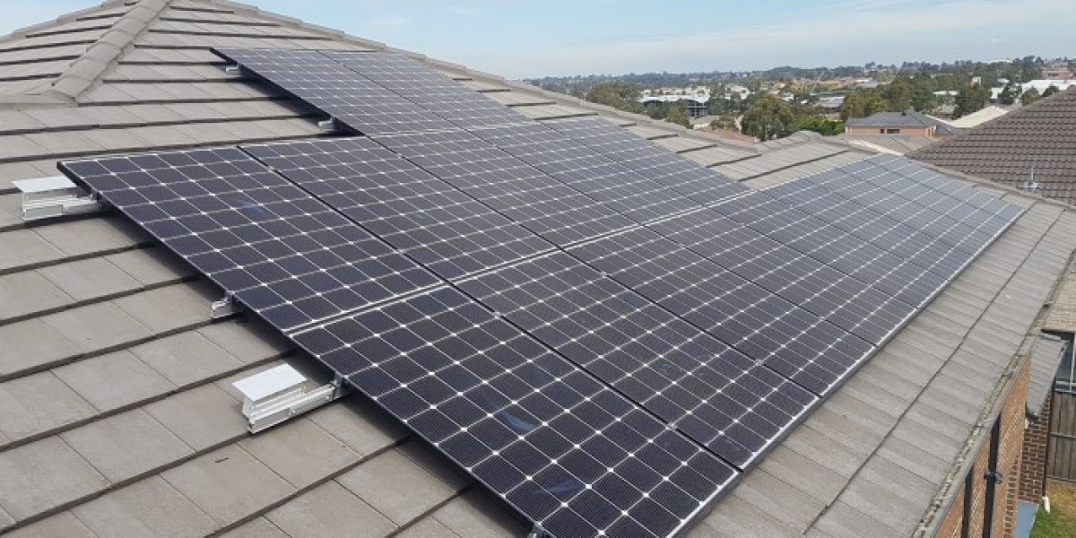 The Impact of Solar on Newcastle’s Carbon Footprint