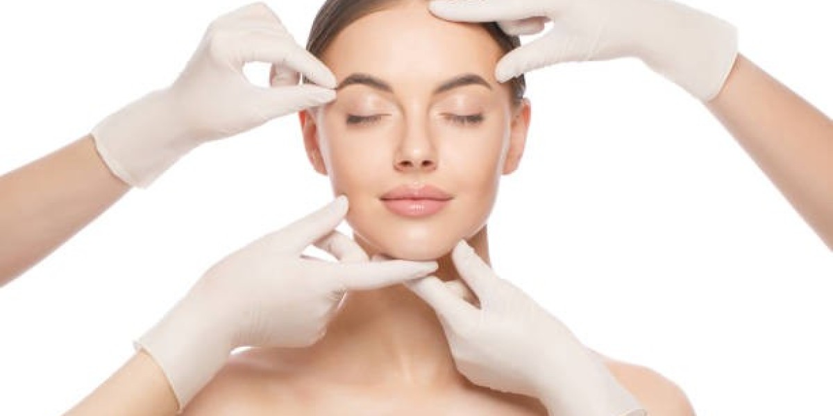 Best Cosmetic Clinics in Dubai for Skin Whitening