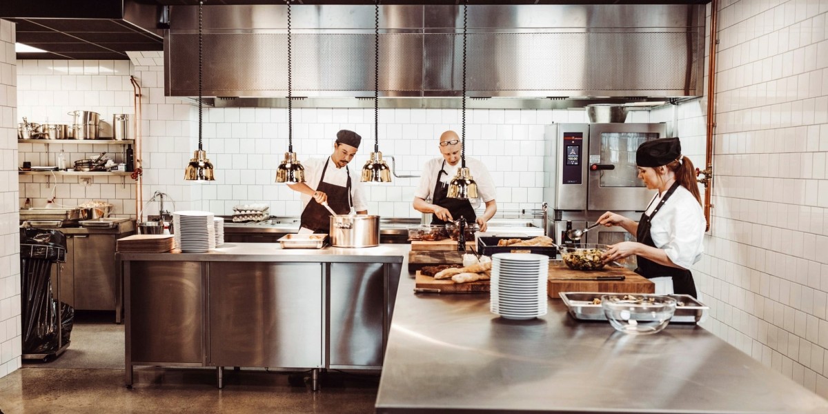 Ghost Kitchen Market Dynamics Reshaping Food Service Models, Delivery Ecosystems, and Consumer Dining Experiences