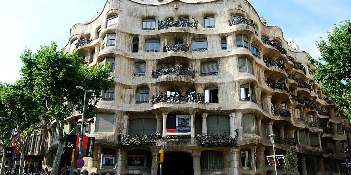 Antoni Gaudí: The Visionary Architect Who Defined Barcelona