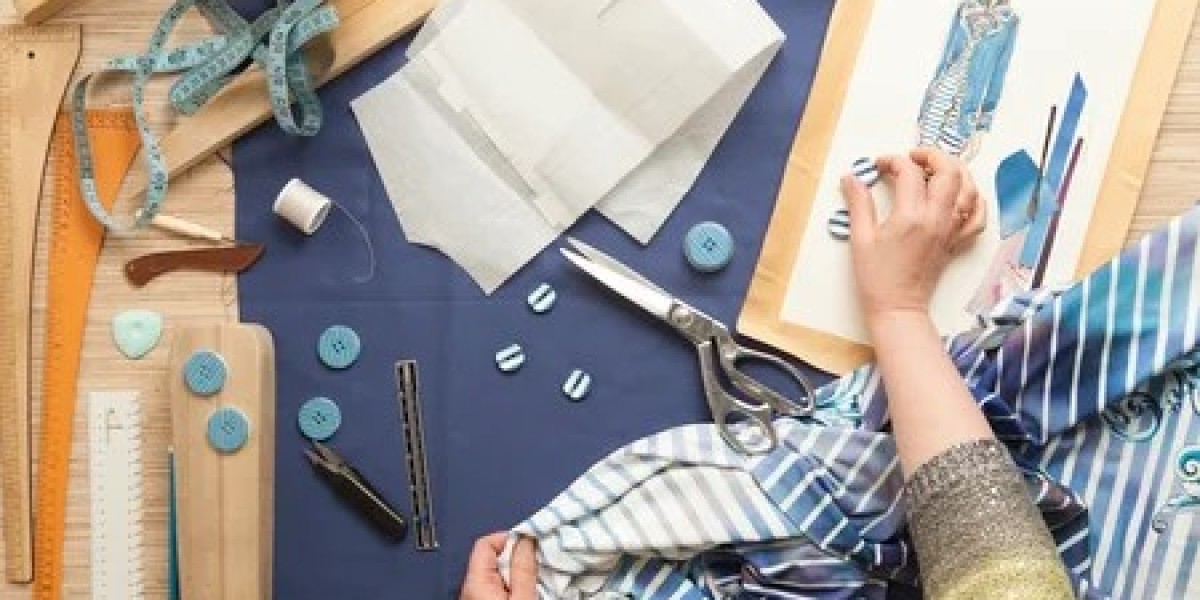 Fashion Designer Course in Surat Fees Structure Guide