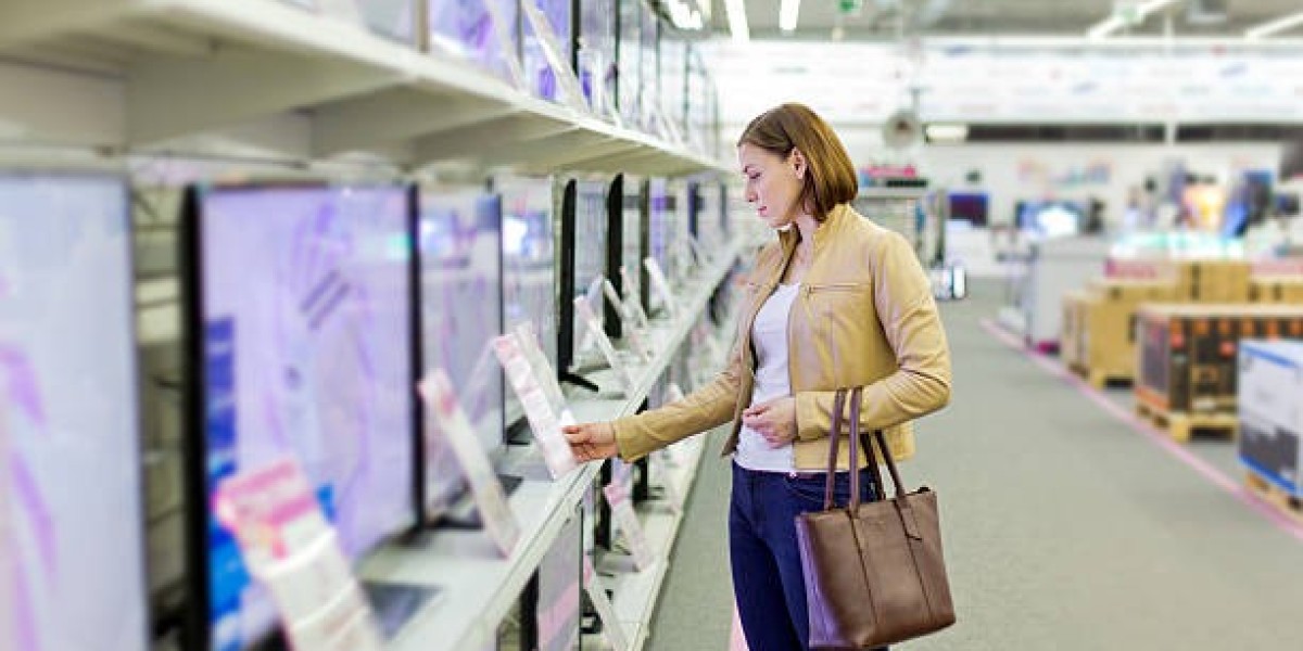 Airport Retailing Consumer Electronics Market Innovations Enhancing Traveler Experience and Driving Retail Growth
