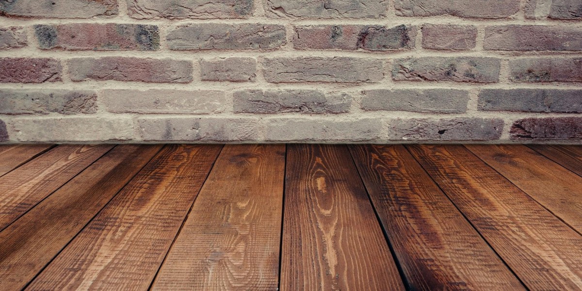 Vinyl vs. Laminate Flooring: Which Is Right for Your Home?