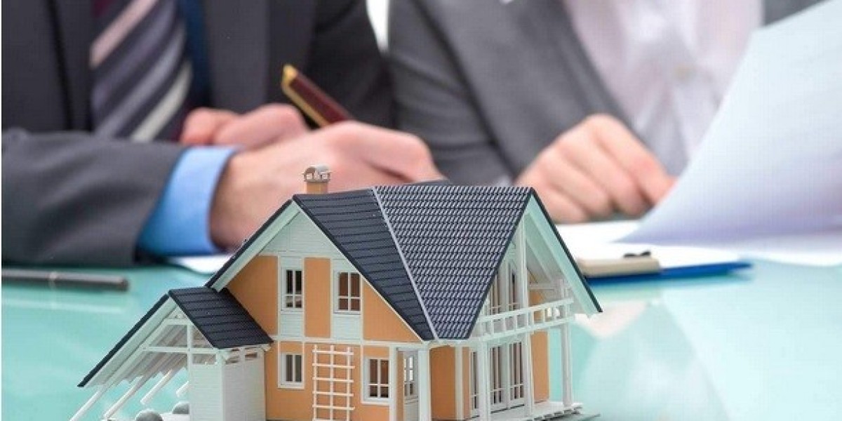 Realtor Branding Essentials: From Logo to Online Presence