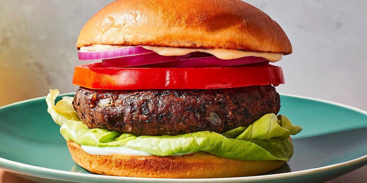Plant-Based Burger Market Scenario: Current State and Future Outlook