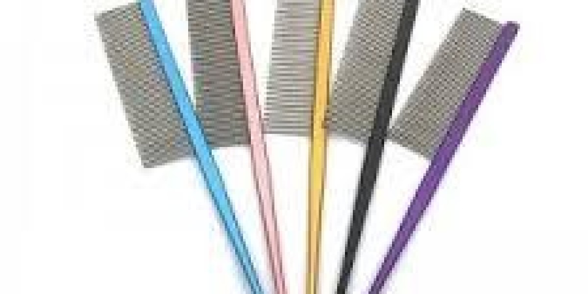 How Grooming Combs Enhance Pet Wellness and Owner Bonding
