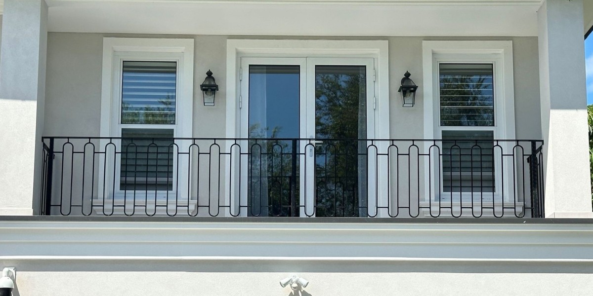 Why Glass Fencing Is Ideal for Modern Pool Areas in Mosman